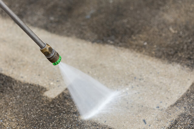 parking lot pressure washing in greensboro